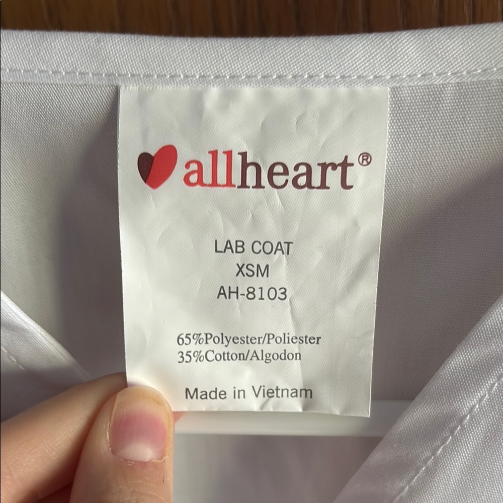 White Button-Up Lab Coat - Picture 2 of 4